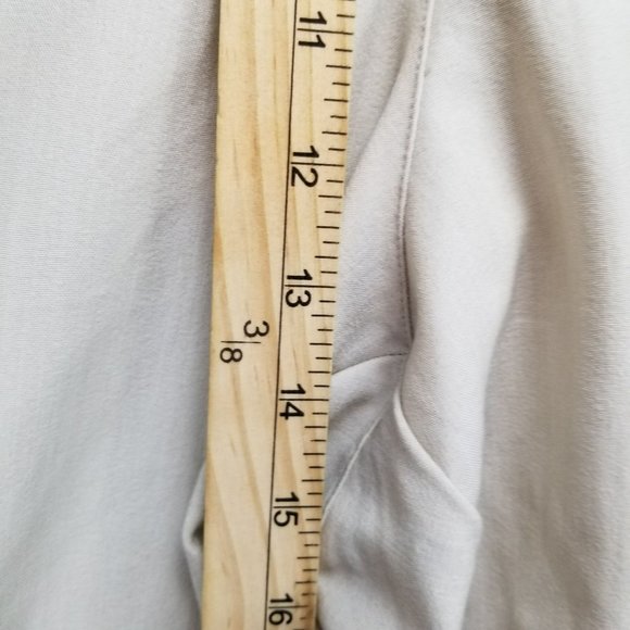 Cato Pants Womens 24W Cream Stretch High Rise Curvy Shape Enhancing Crop NWT - Picture 5 of 15